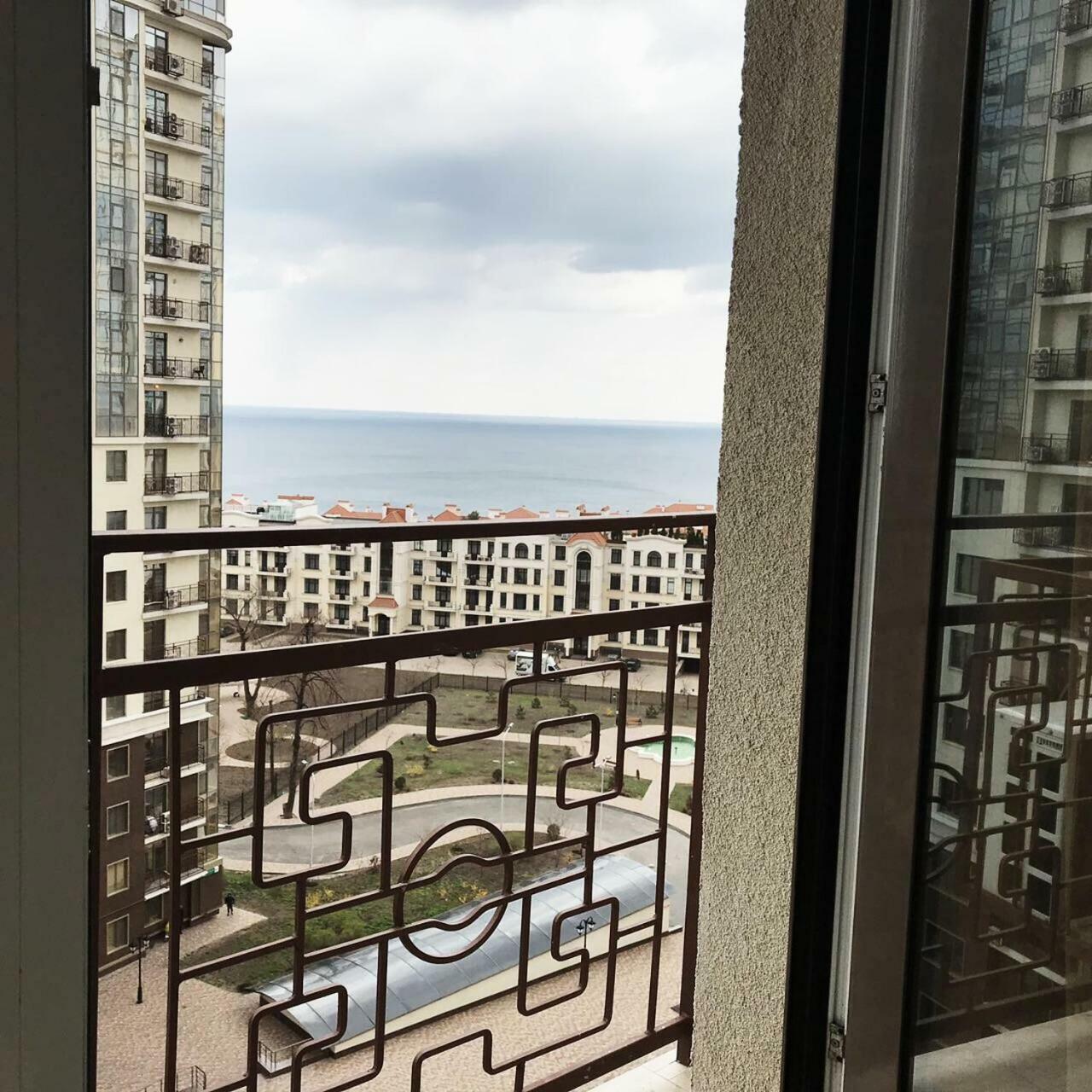 Apartmán The Den Oděsa Exteriér fotografie